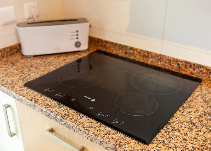 A05 - Luxury 1 Bed Fully Equipped With Pool * 拉哥斯