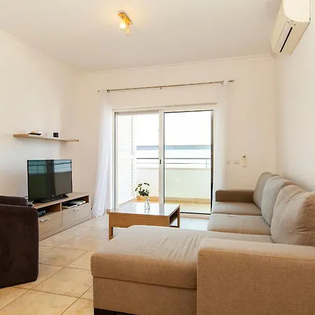 A05 - Luxury 1 Bed Fully Equipped With Pool Lagos