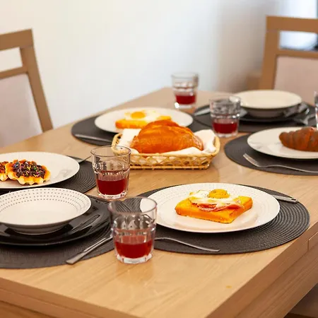 A05 - Luxury 1 Bed Fully Equipped With Pool Lagos