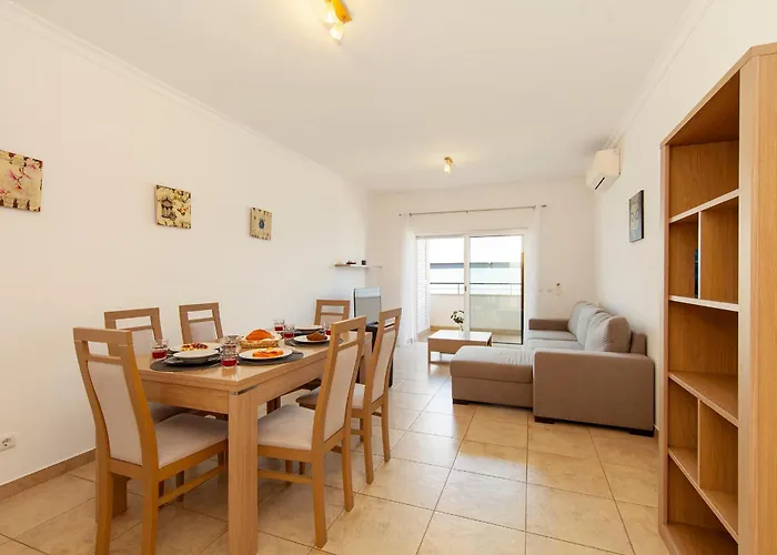 A05 - Luxury 1 Bed Fully Equipped With Pool *