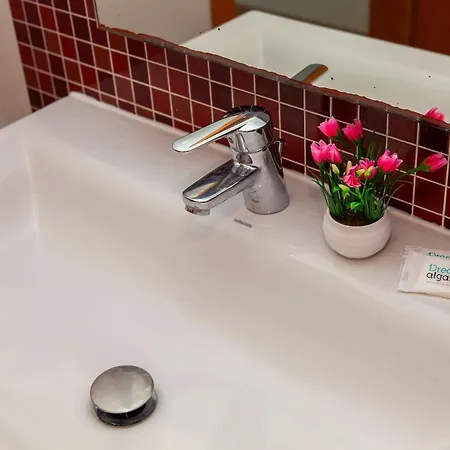 A05 - Luxury 1 Bed Fully Equipped With Pool