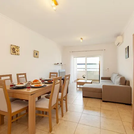 A05 - Luxury 1 Bed Fully Equipped With Pool *